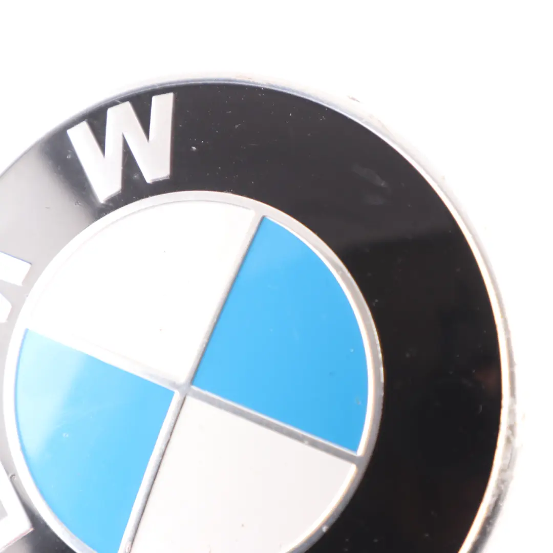 Insignia Capó Emblema BMW E81 E87 E90 E91 E92 E60 F10 Boot Logo Placa 8132375