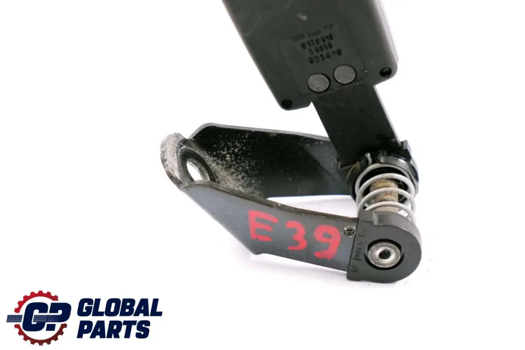 BMW 5 Series E39 Saloon Rear Seat Right Lower Belt Buckle O/S 8176516