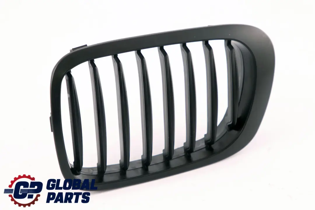 BMW 3 Series E46 Set Grille Frame Black Left Right O/N/S 8208685 8208686