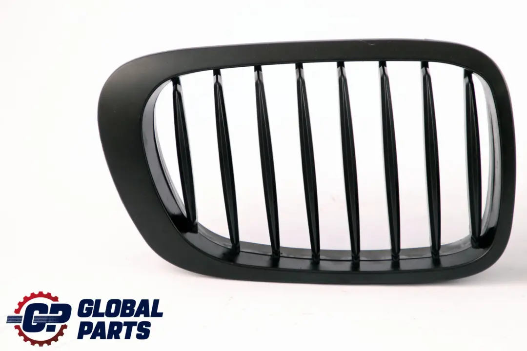 BMW 3 Series E46 Set Grille Frame Black Left Right O/N/S 8208685 8208686