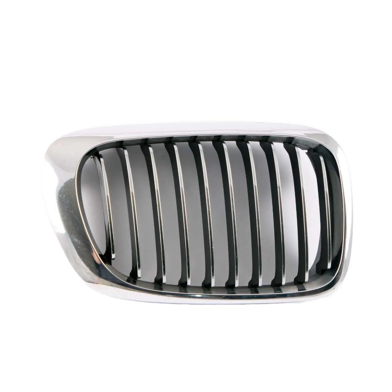 BMW E46 Convertible Coupé Frame Front Right O/S Cover Chrome 8208686