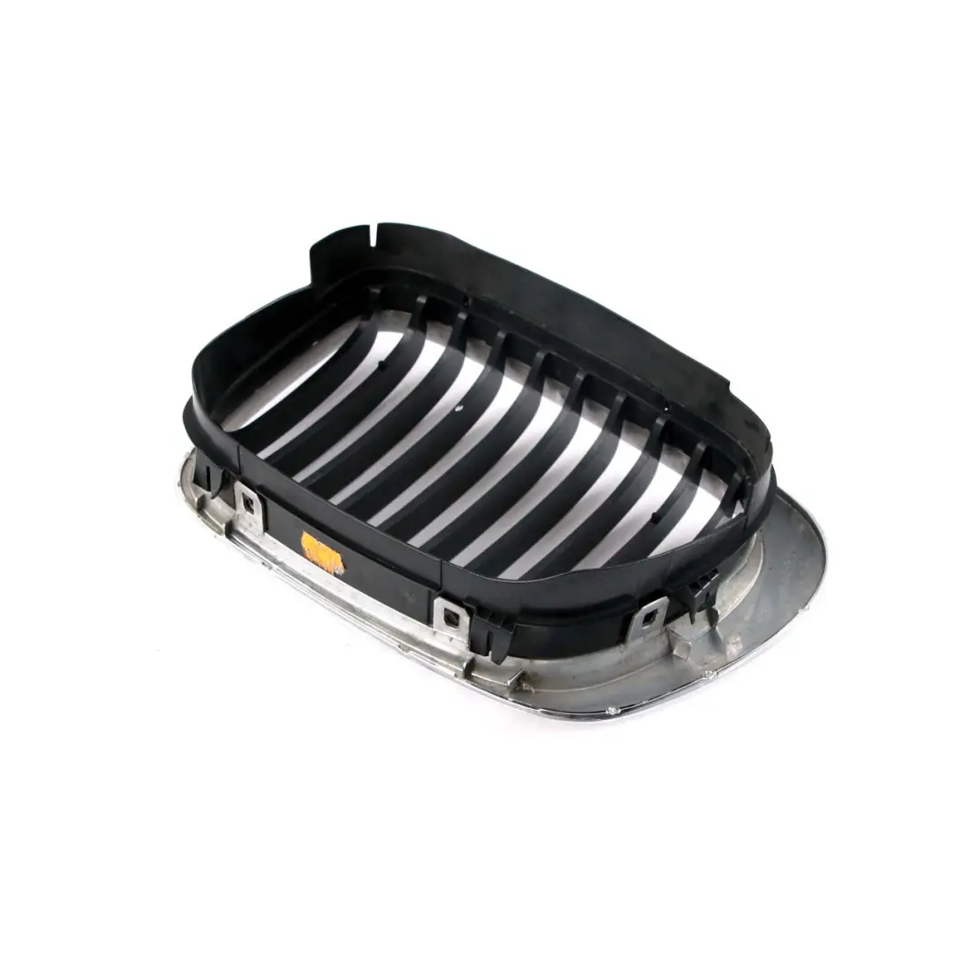 BMW E46 Convertible Coupé Frame Front Right O/S Cover Chrome 8208686