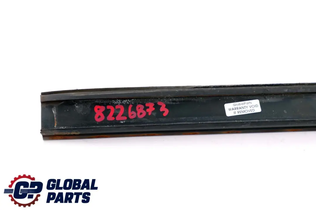 BMW 5 Series E39 Window Guide Seal Left Front Door N/S 8226873