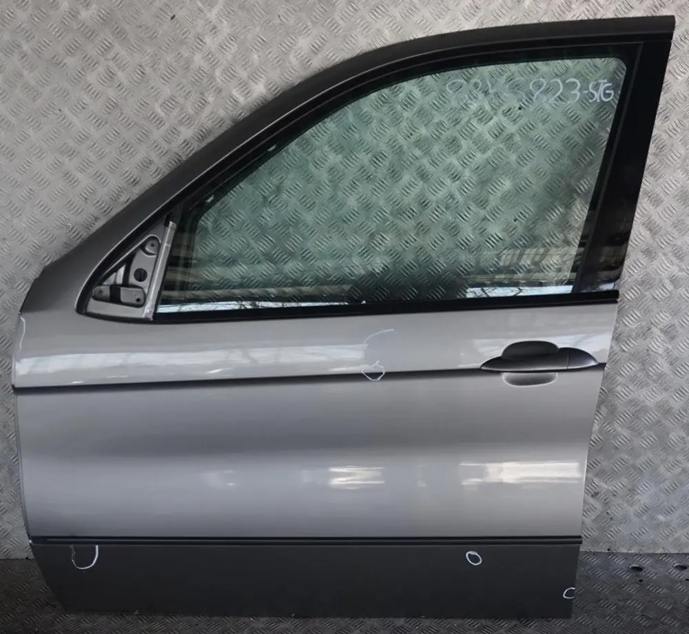 BMW X5 Series E53 Door Front Left N/S Sterlinggrau Sterling Grey Metallic 472