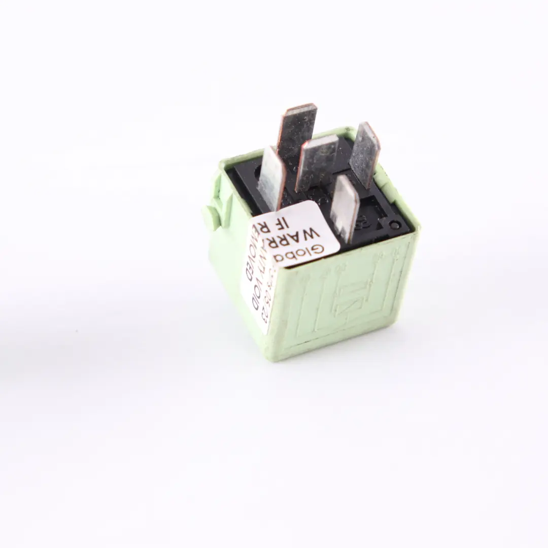 BMW E60 E63 E87 E90 E91 5X Relay Make Contact White Green Set 8373700