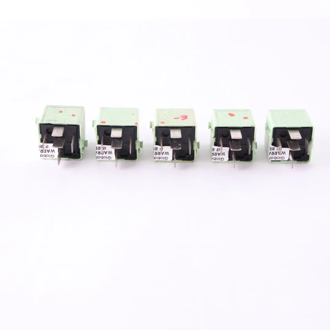 BMW E60 E63 E87 E90 E91 5X Relay Make Contact White Green Set 8373700