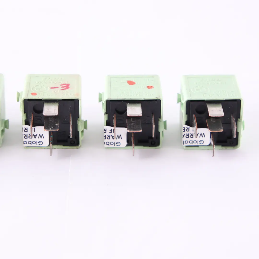 BMW E60 E63 E87 E90 E91 5X Relay Make Contact White Green Set 8373700