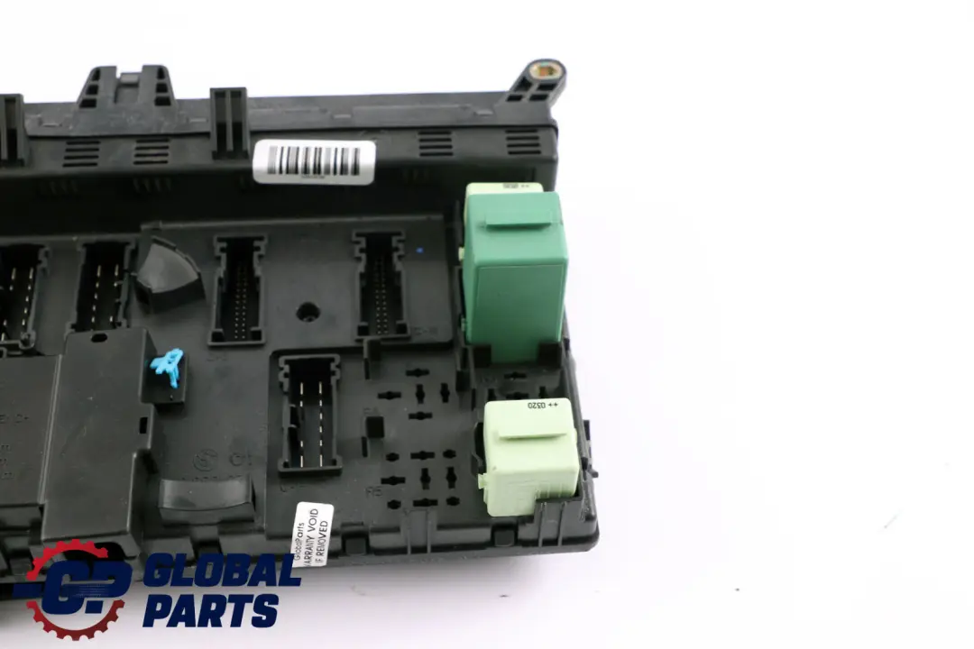 Caja de fusibles de distribución eléctrica BMW Serie X5 E53 8384527