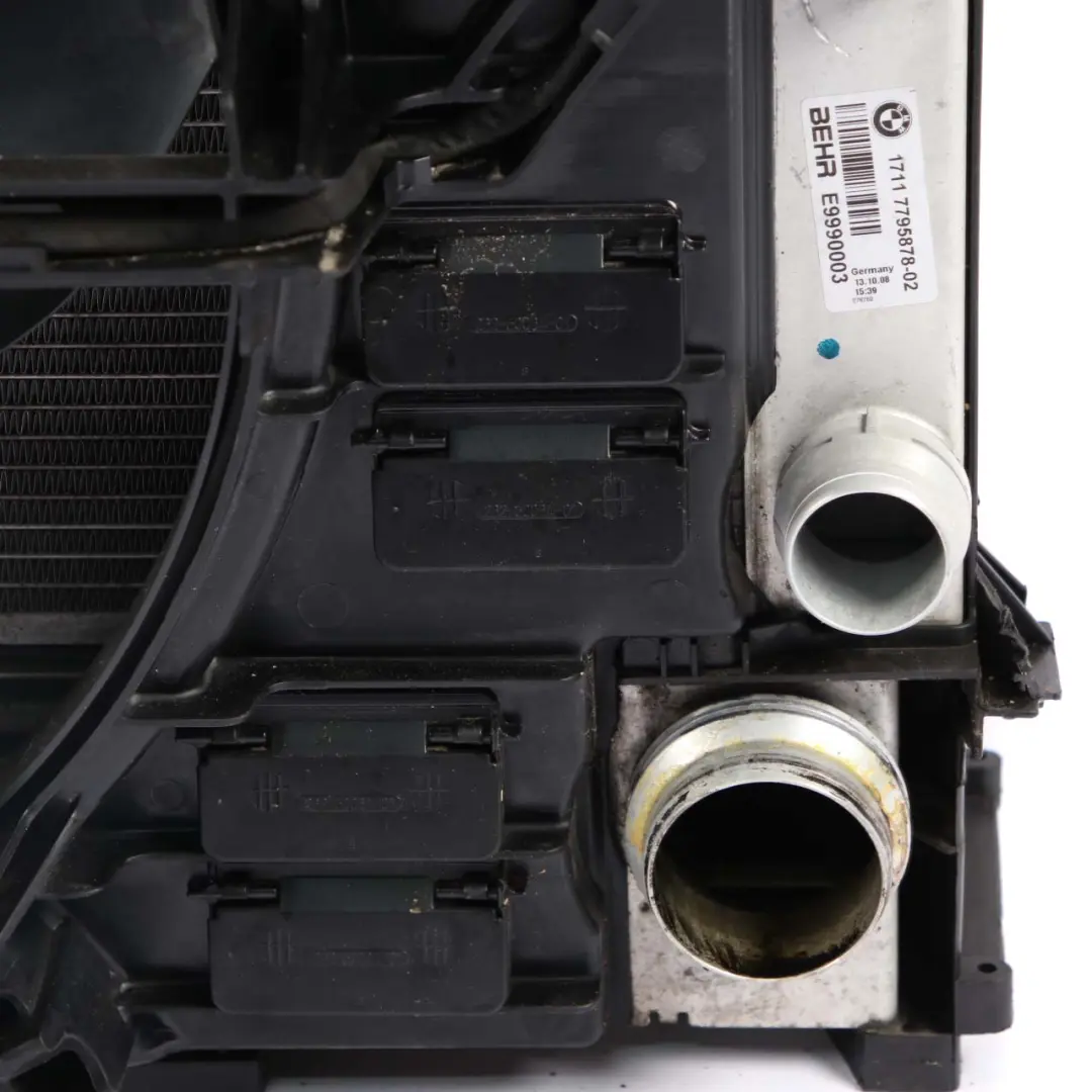  Radiator Pack BMW E60 E61 Engine Cooling Unit Fan Shroud Motor Diesel