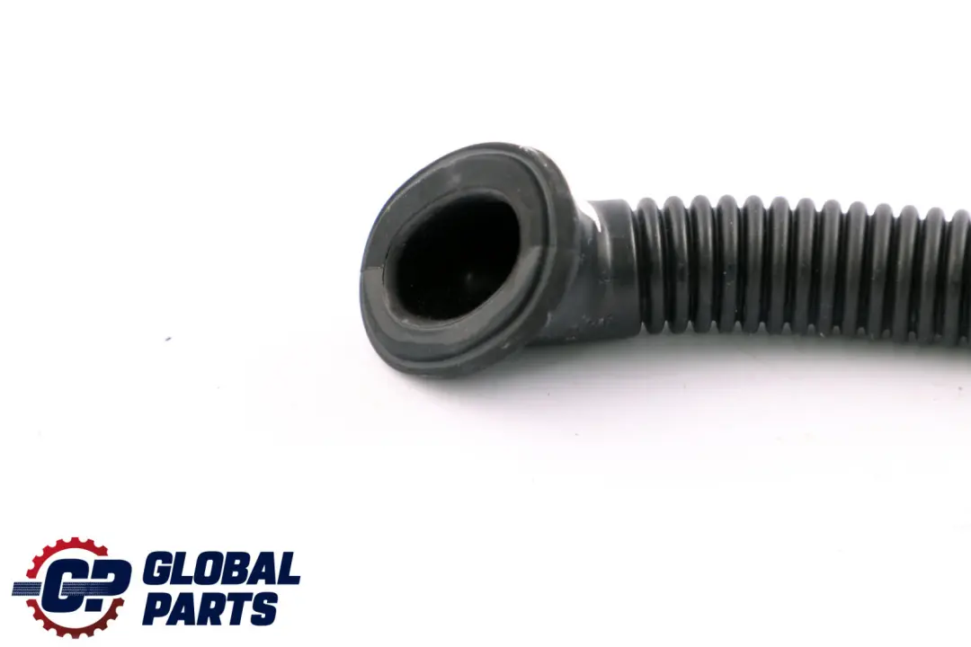 BMW 1 Series F40 Grommet Trunk Lid Right O/S 8782072 61138782072