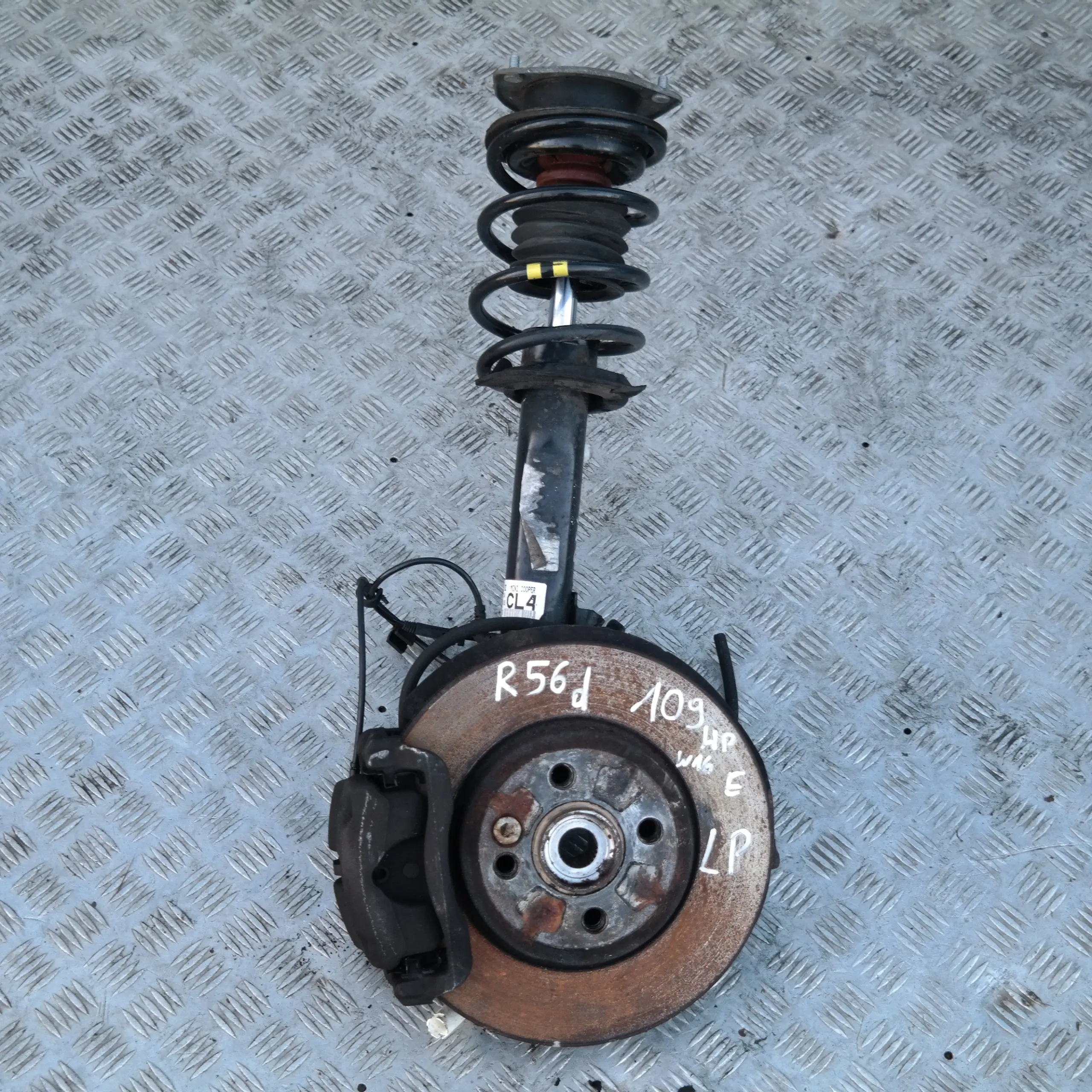 BMW Mini R56 Cooper D W16 1.6 109 HP Front Left N/S Leg Brake Suspension Hub Set