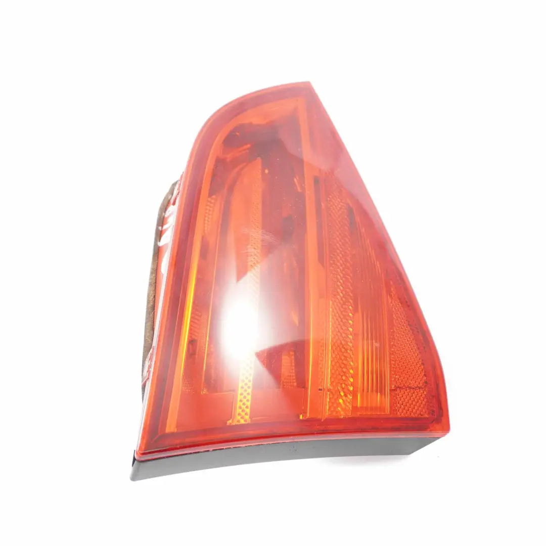 Audi A4 B8 Avant Rücklicht hinten links Lampe Heckklappe 8K9945093