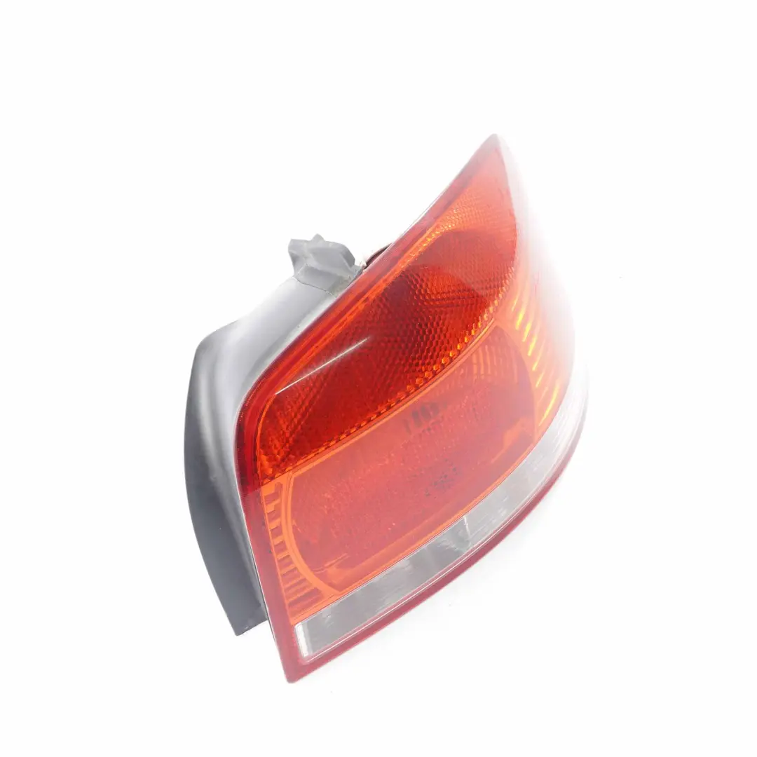 Audi A3 8P Rückleuchte rechts Rücklicht Seitenwand TailLight 8P0945096A