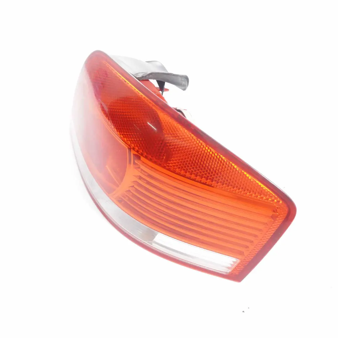 Audi A3 8P Rückleuchte rechts Rücklicht Seitenwand TailLight 8P0945096A