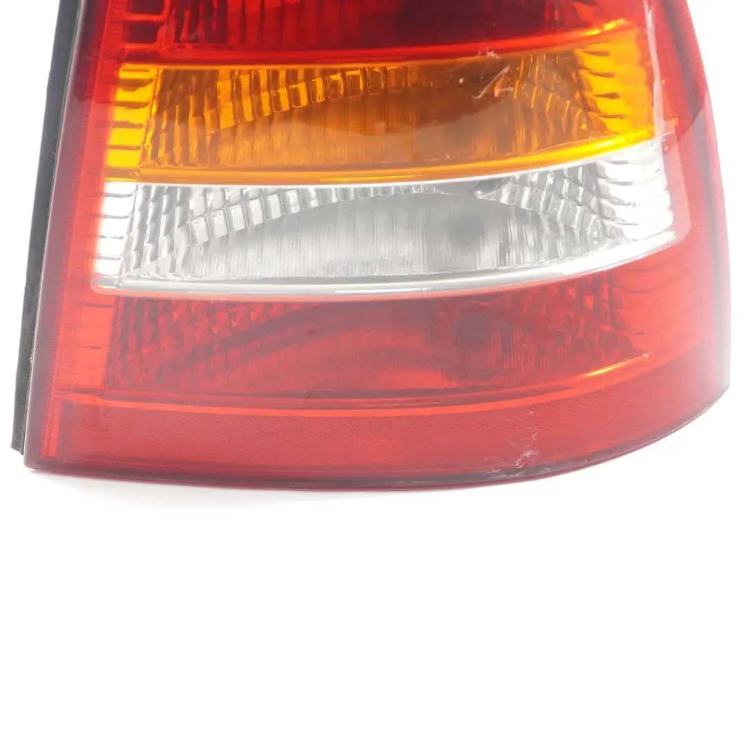 Opel Astra G MK4 Lampa Prawy Tył Prawa Tylna 9117403