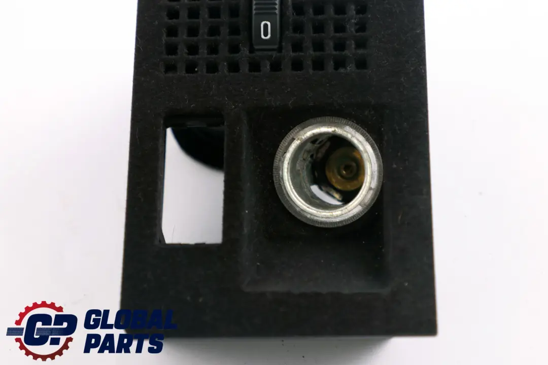 BMW E65 E66 Soporte compart. almacen. ventilación 9118064