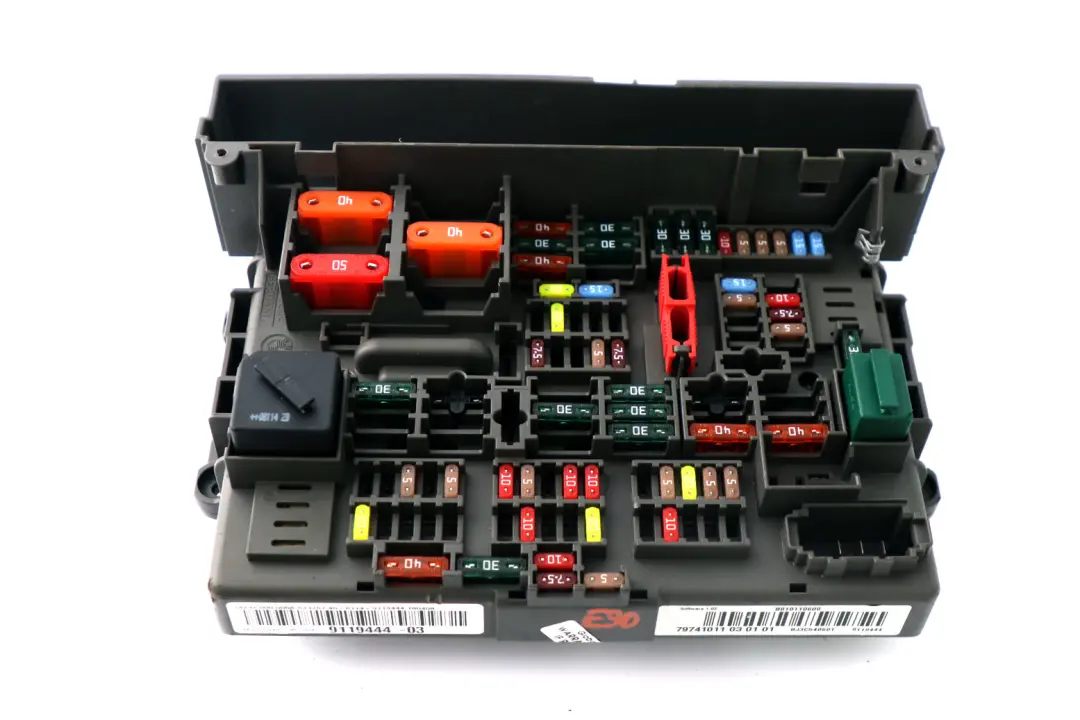 BMW E87N E90 E91 E92 Caja Fusibles Distribucion Energia Parte Delantera 9119444