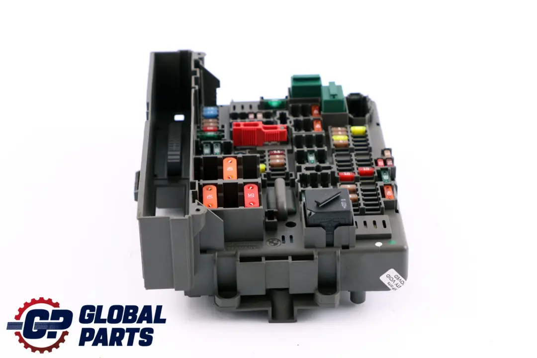 BMW Series  E81 E87 E90 E91 Power Distribution Fuse Box Front 9119445