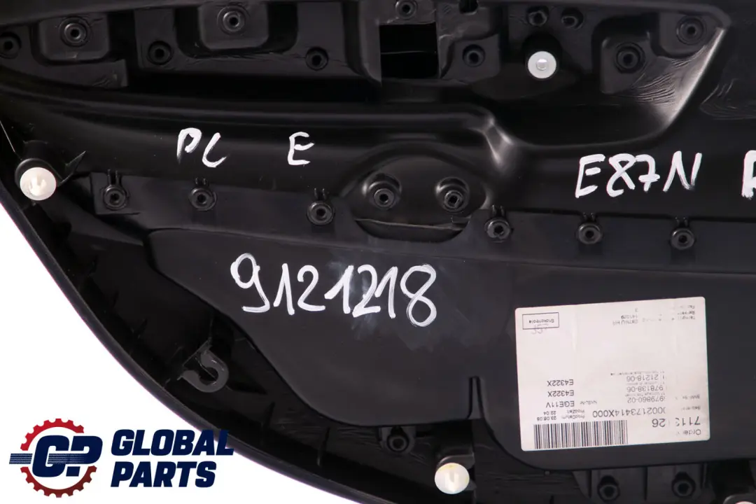 BMW E87 LCI Trasera Derecha O / S Tarjeta De Puerta Forro Panel Cuero Limon