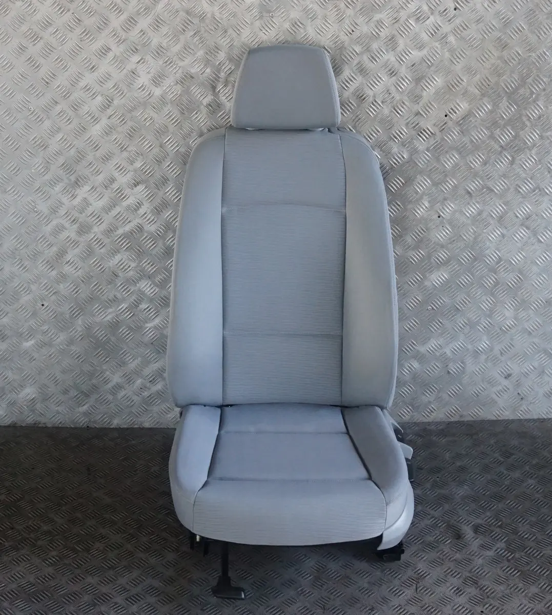 BMW 1 Series E81 Front Left Interior Seat Cover Cloth N/S Elektra Alaska Grey