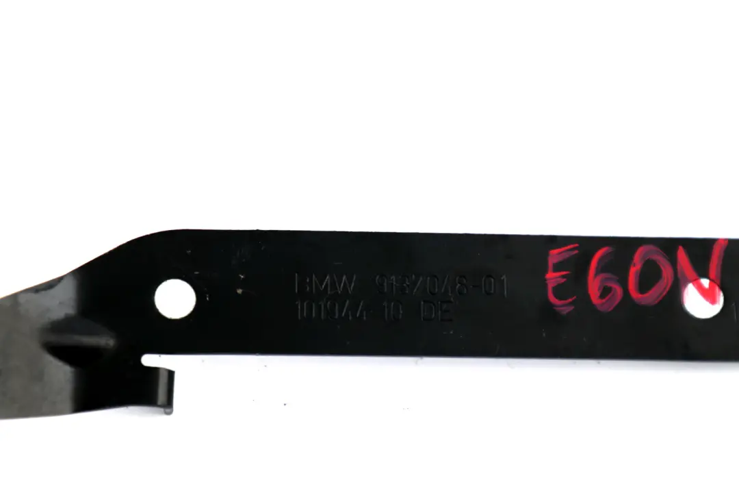 BMW 5 Series E61N LCI USB Audio Hub Mount Bracket For USB 9137048