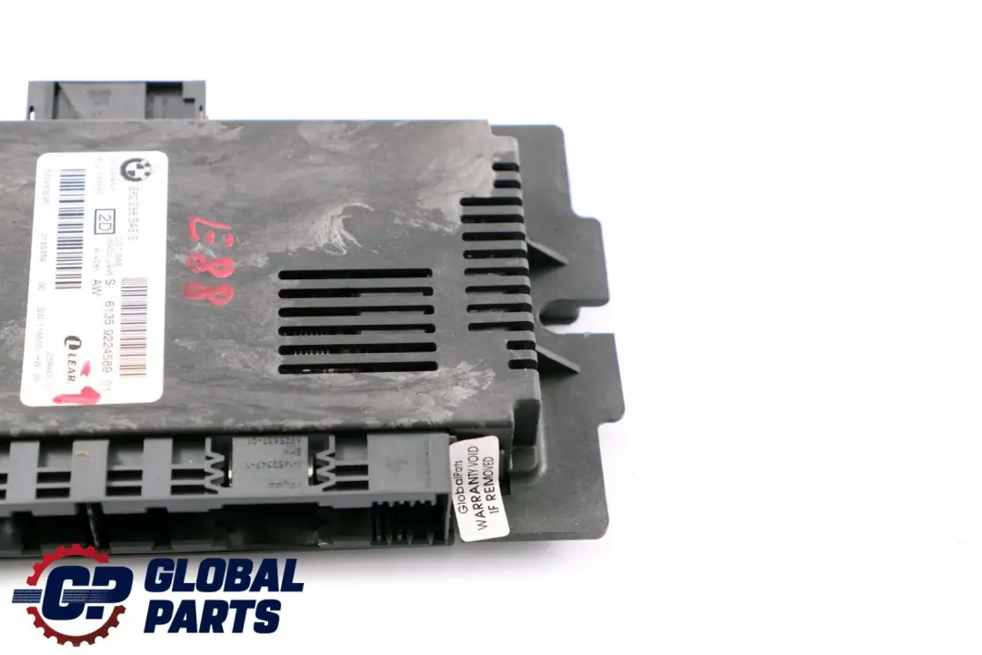 BMW 1 Series E88 Footwell Light Module Control Unit ECU BASIS PL2 FRM3R 9224589