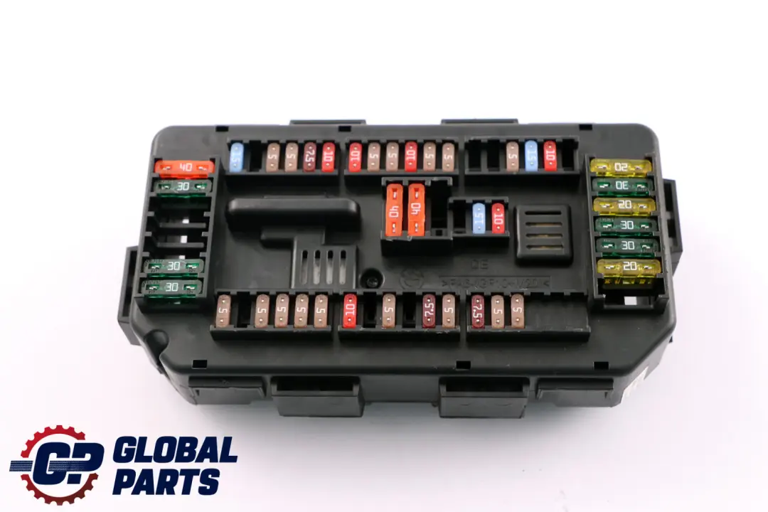 BMW F20 F21 F30 F31 F34 Caja De fusibles De distribucion delantera 9337879