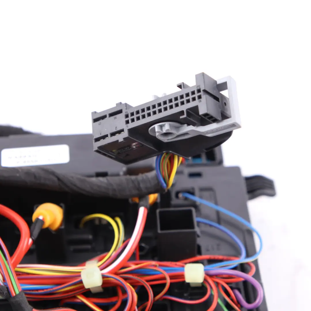 Distribution Fuse Box BMW F40 F48 Mini F56 Rear Electric Power Fuse Box 9360501