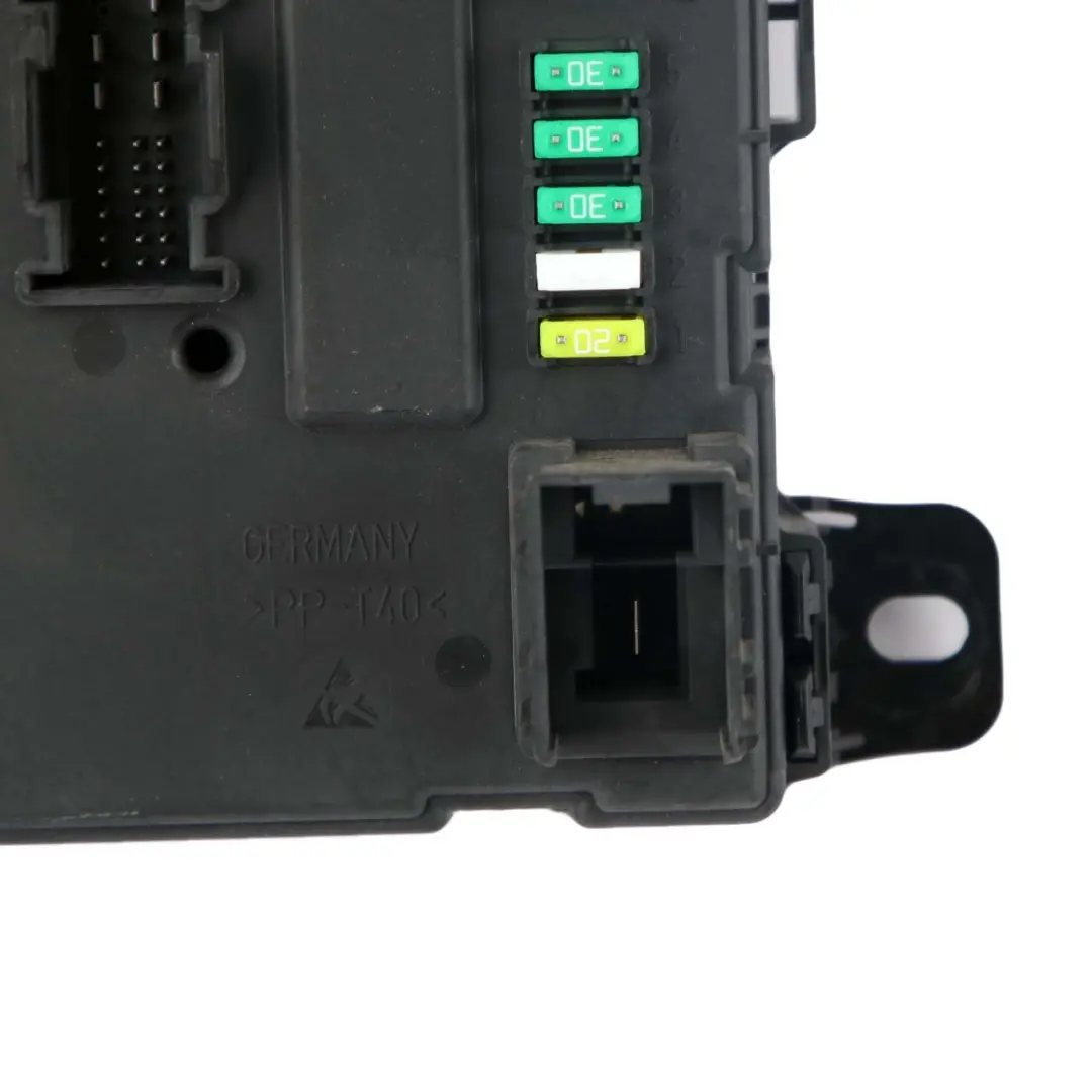 BMW F20 F21 F30 F31 REM Módulo Electrónico Trasero Fusibles Control V3 9374508