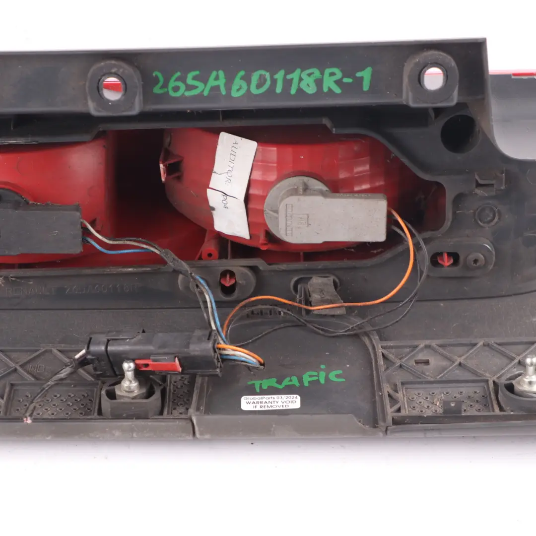Rear Lamp Renault Trafic 2 Vauxhall Vivaro Right O/S Light Taillight 9385772