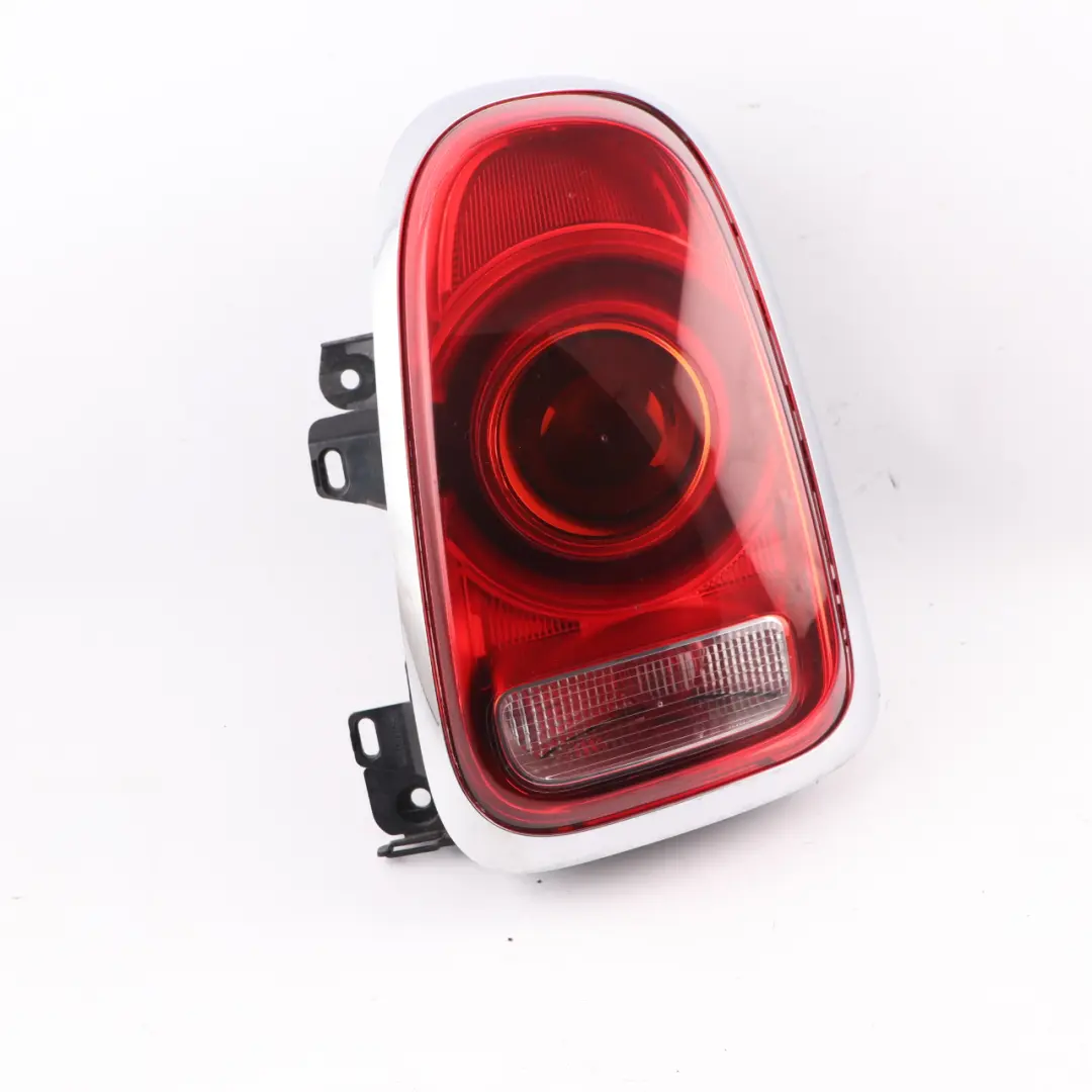 Mini Countryman F60 Rear Lamp Right O/S Side Panel Tail Light Taillight 7401726