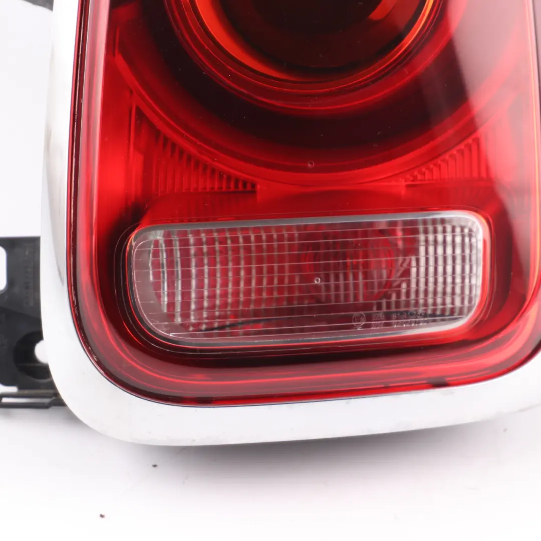 Mini Countryman F60 Rear Lamp Right O/S Side Panel Tail Light Taillight 7401726