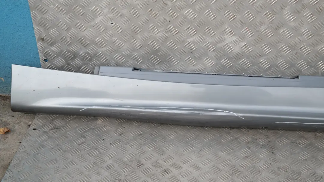 BMW 1 e E87 Bas de porte Couverture Seuil a gauche Quartzbleu Bleu Metallise