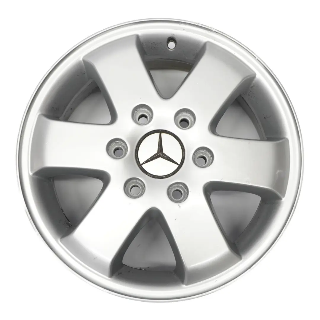 Mercedes W906 W910 Llanta de aleación plateada 16" 6,5J ET:62 A0004017104