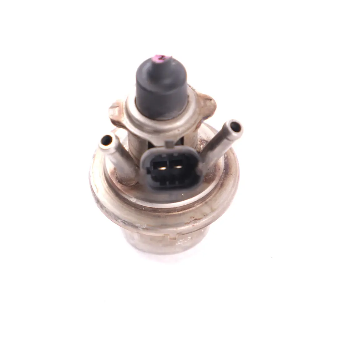 Injector Mercedes W205 OM651 Ad Blue Additive Nozzle Injection A0004901113