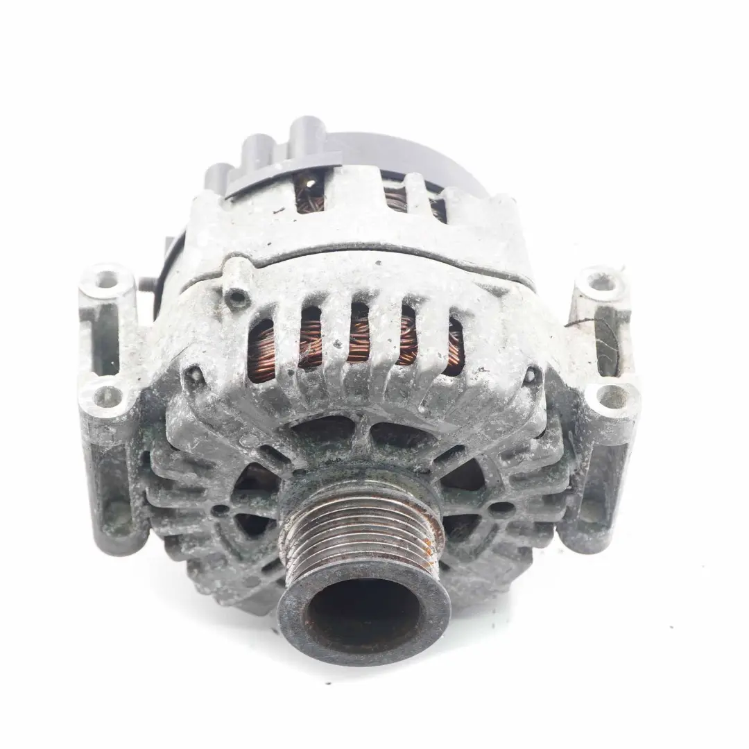 Alternador Generador Mercedes W204 W212 Motor Diesel Valeo 180A 14V A0009067500