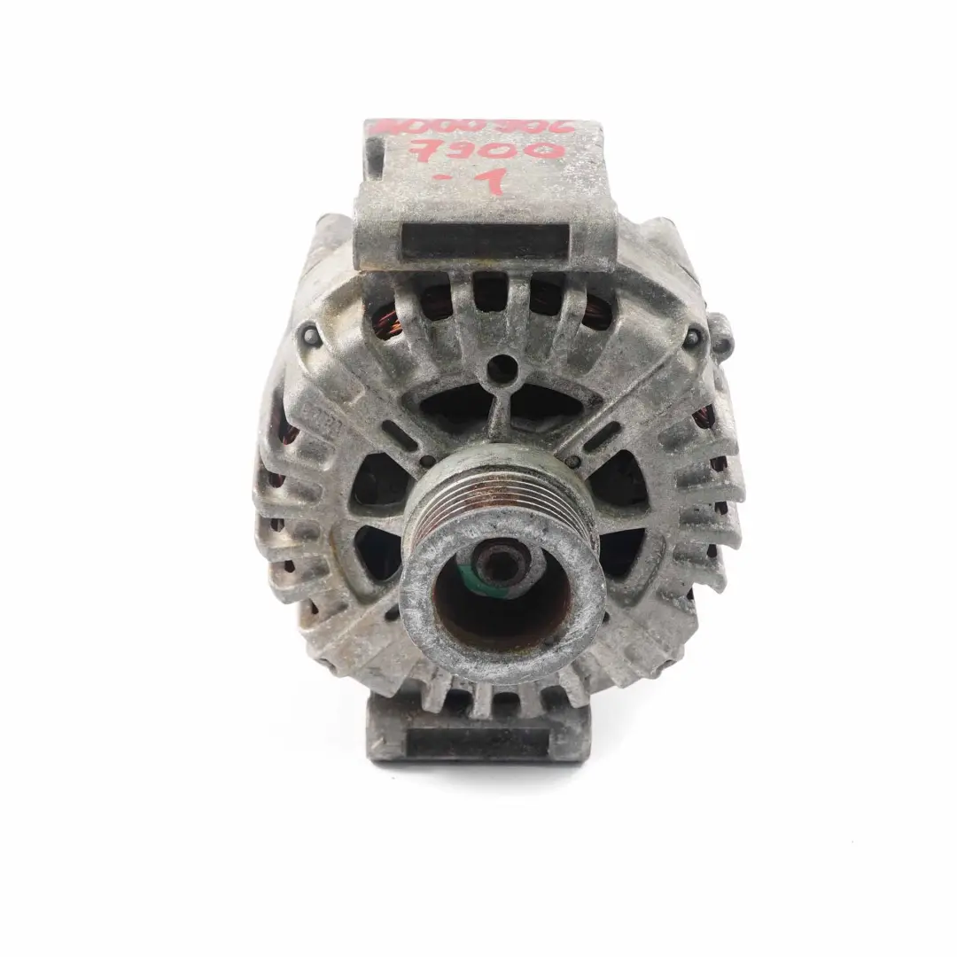 Alternador Generador Mercedes W204 W212 Motor Diesel Valeo 180A A0009067900