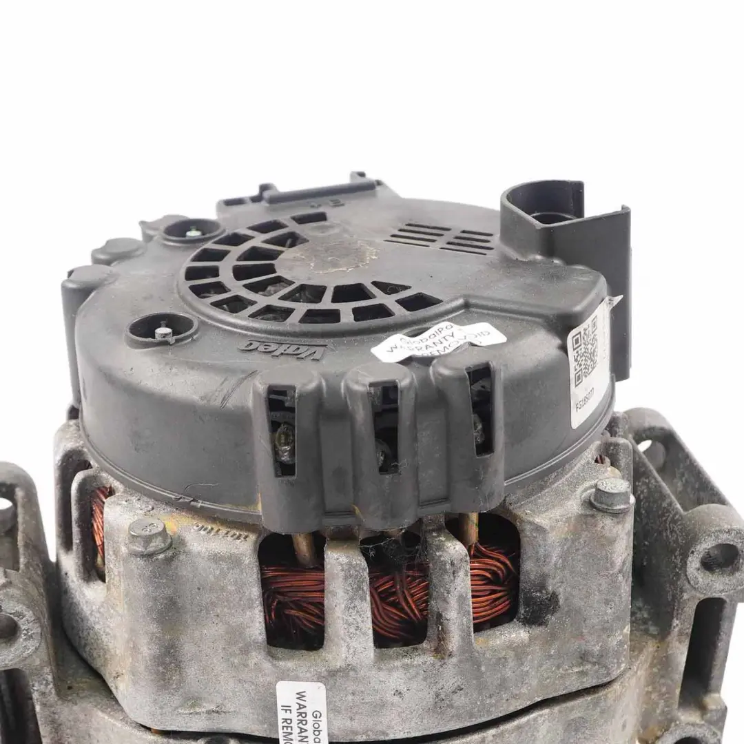 Alternador Generador Mercedes W204 W212 Motor Diesel Valeo 180A A0009067900