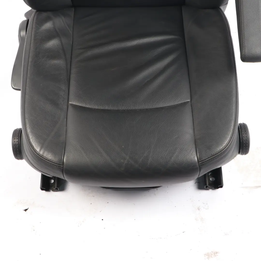 Mercedes Vito Viano W639 Front Right O/S Single Seat Leather Black Interior