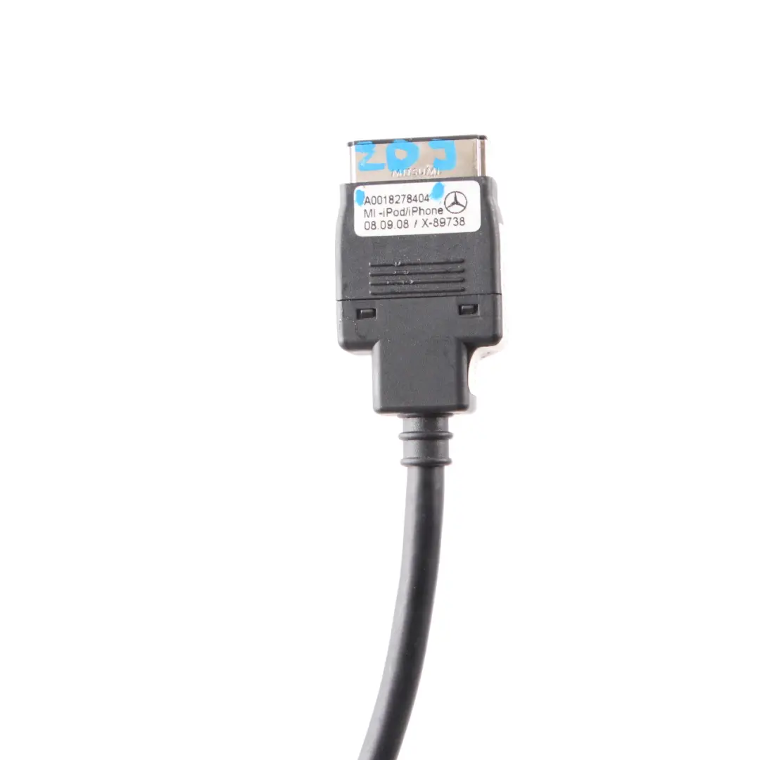 Mercedes W212 W218 Cable de conexión iPod iPhone Cableado A0018278404