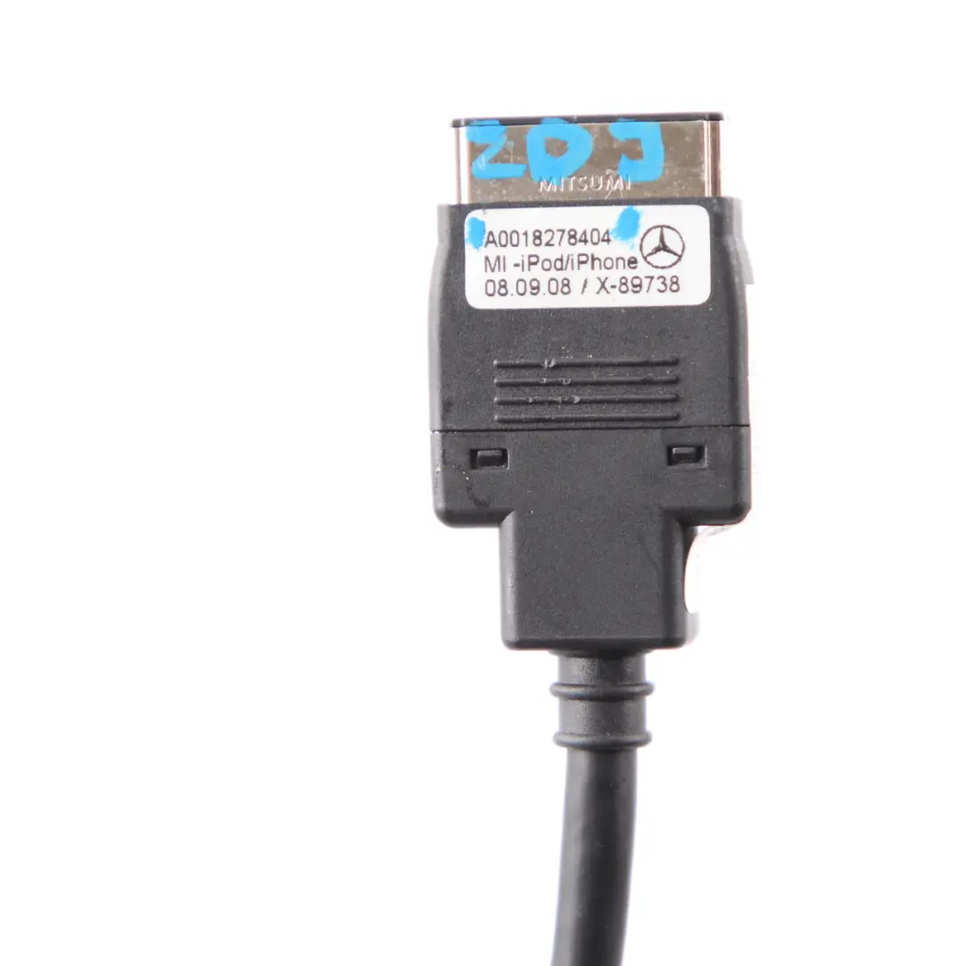 Mercedes W212 W218 Cable de conexión iPod iPhone Cableado A0018278404