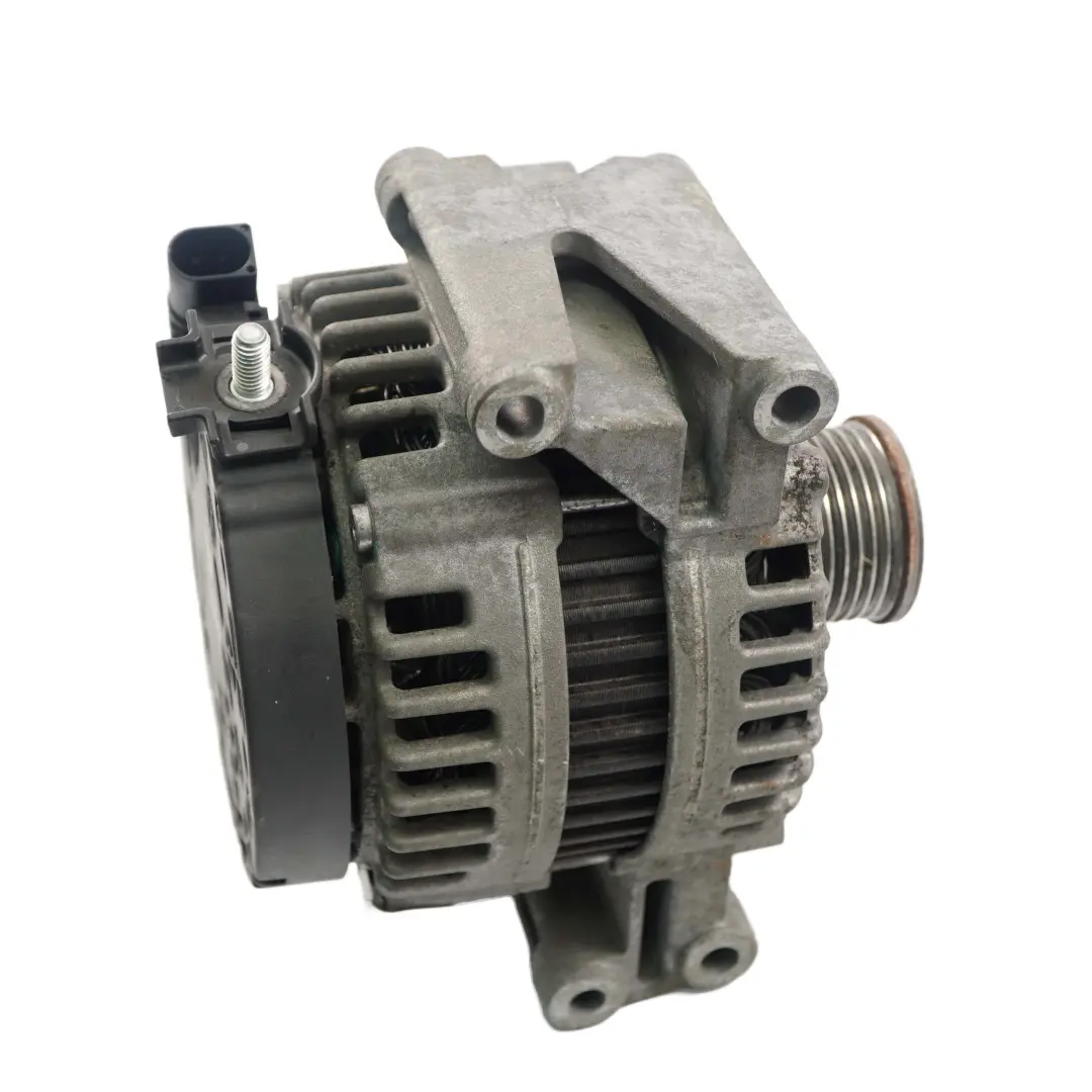 Alternador Generador Mercedes W204 W211 OM646 Diesel Bosch 180A A0131549002