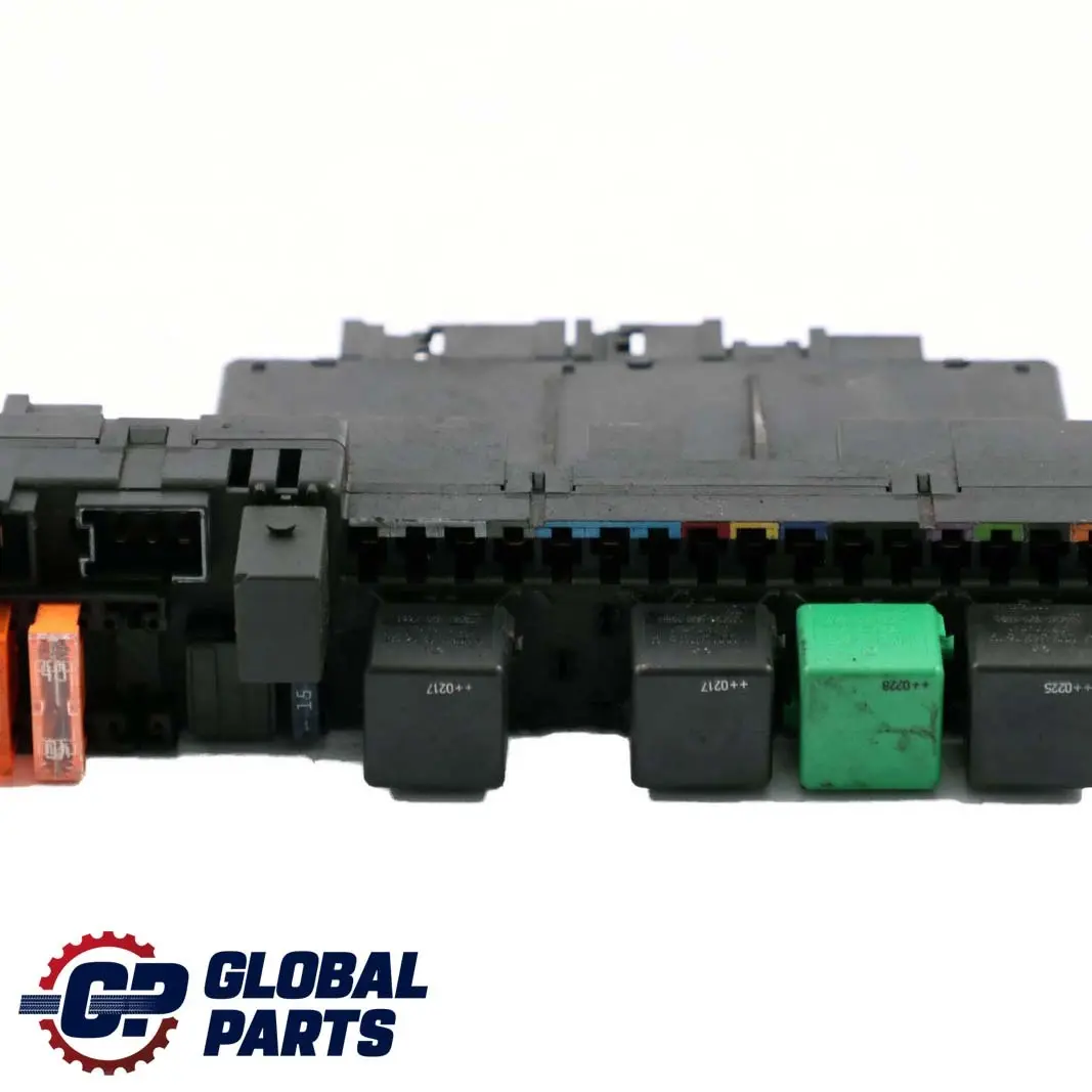 Mercedes-Benz CL S C215 W220 Sam Control Module Fuse Box Unit Front A0325458332