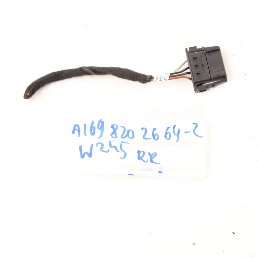 Clavija lámpara Mercedes W245 Cableado toma luz trasera derecha A0375453128