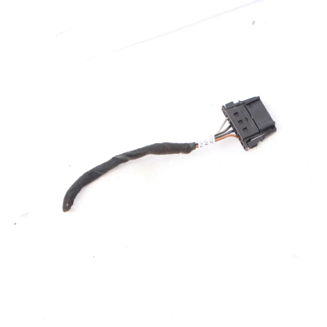 Clavija lámpara Mercedes W245 Cableado toma luz trasera derecha A0375453128