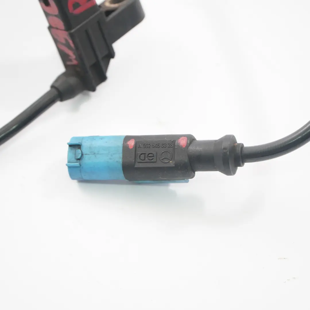 Mercedes W906 Sensor pastillas freno Cableado desgaste frenos A0525456328