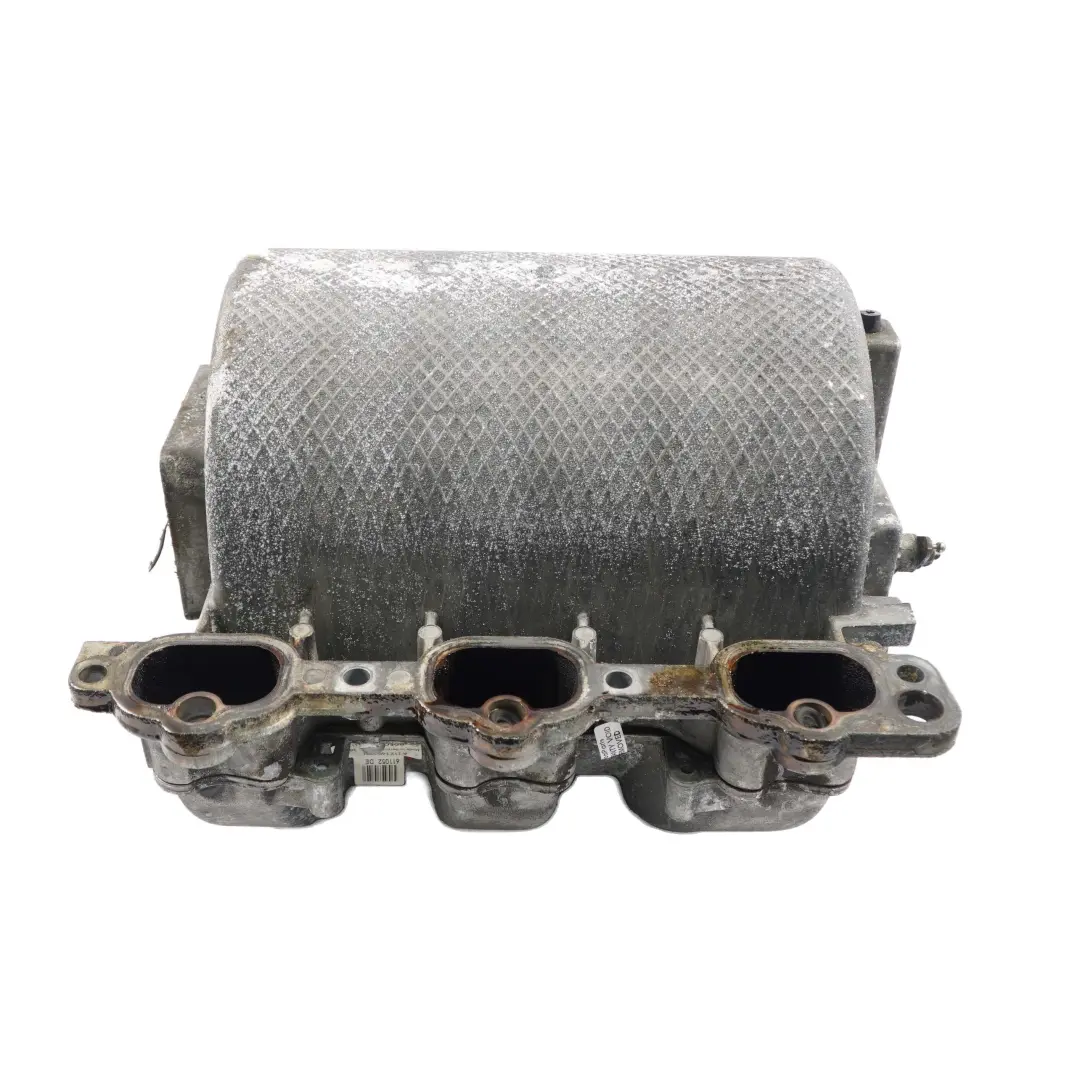 Mercedes W211 W220 M112 Moteur a essence Prise d'air superieure A1121401501