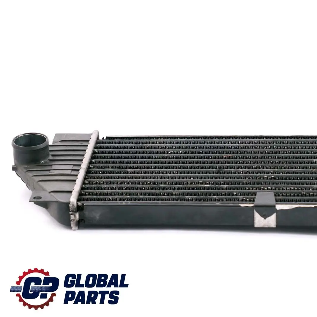 Mercedes Clase M W163 270 CDI Enfriador De carga De aire Intercooler A1635000700