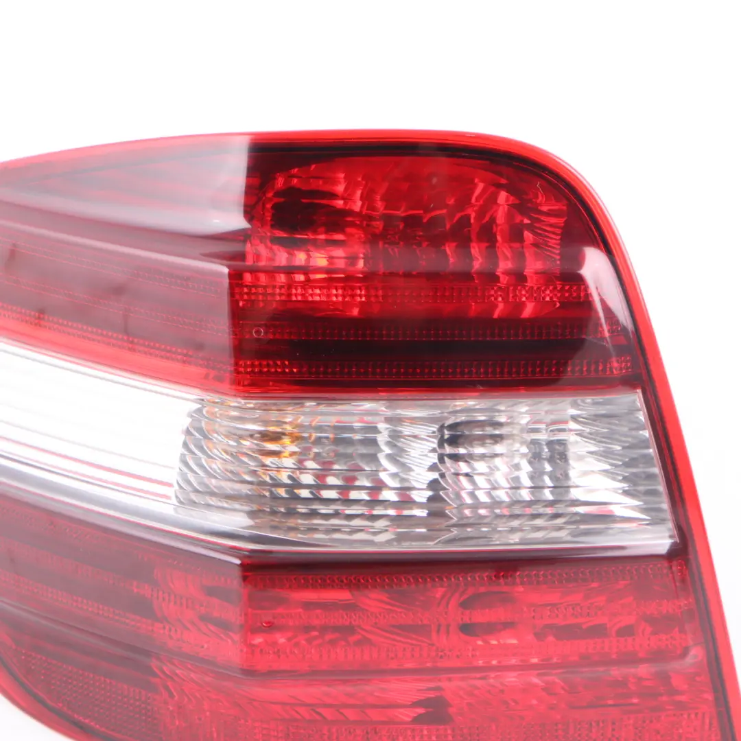 Mercedes ML W164 Tail Light Rear Left N/S Lamp Plug Socket Wiring A0375453528