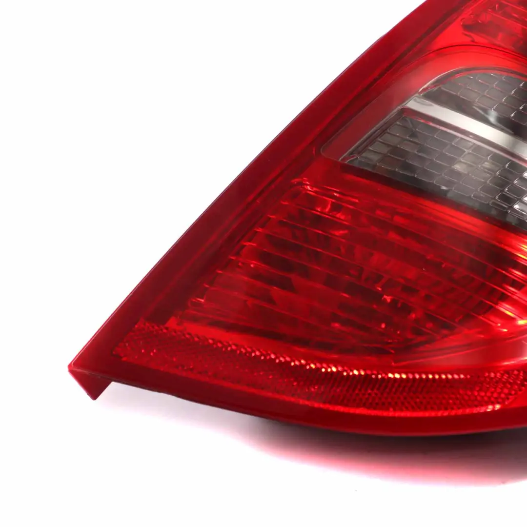 Mercedes W169 Lampa Prawa Tylna Tył A1698203064